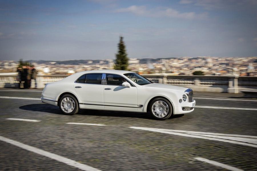  Bentley Mulsanne Speed 2015 года  (фото 109 из 117)
